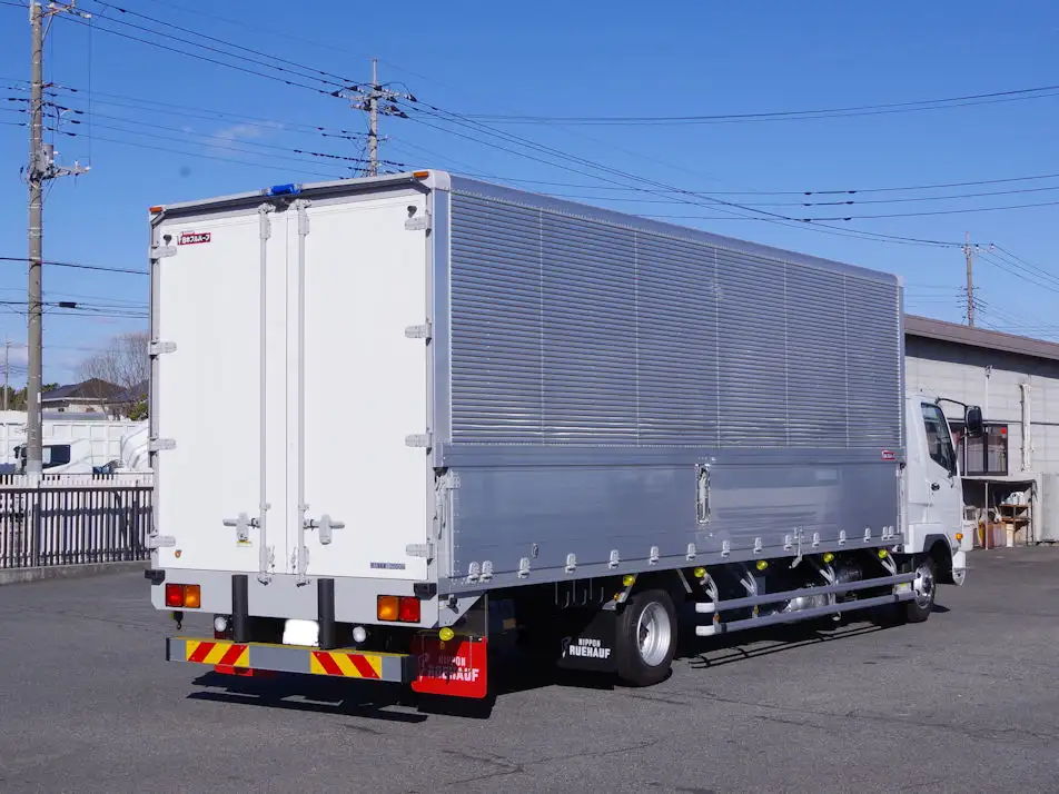 三菱 ファイター 中型/増トン ウイング エアサス ベッドの中古トラック画像2