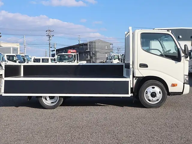 トヨタ ダイナ 小型 平ボディ TPG-XZU605 H29の中古トラック画像6