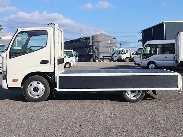 トヨタ ダイナ 小型 平ボディ TPG-XZU605 H29の中古トラック画像7
