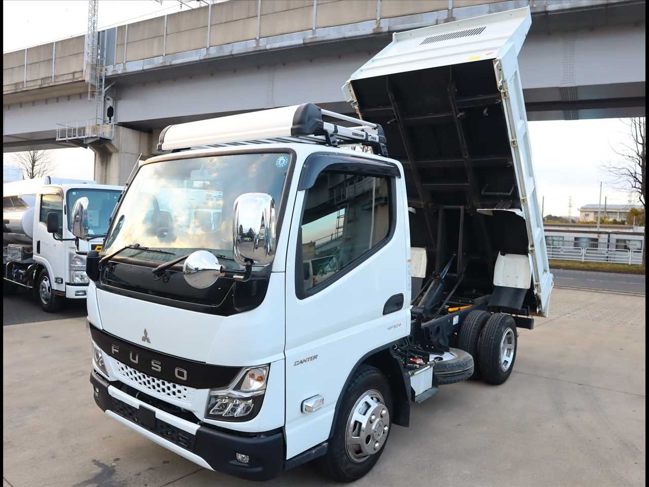 三菱 キャンター 小型 ダンプ 2RG-FBA60 R5｜画像1