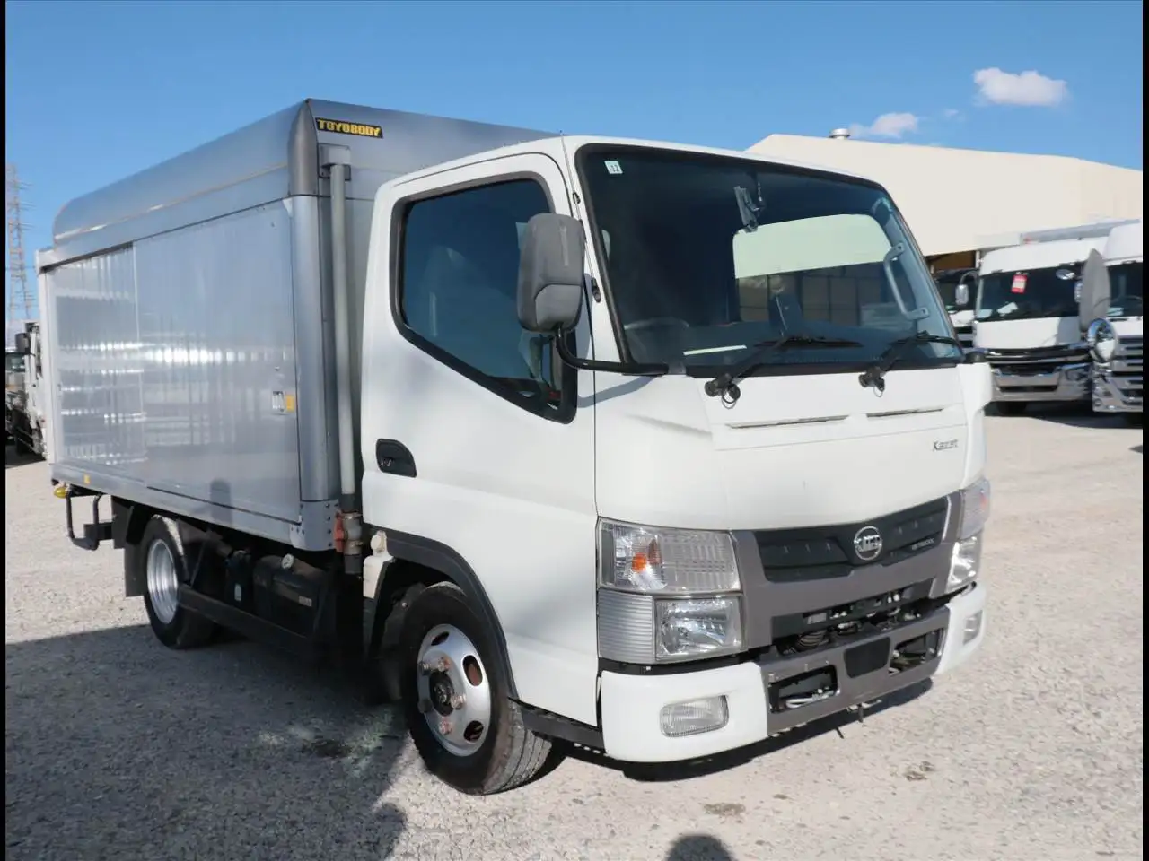 日産 アトラス 小型 アルミバン ボトルカー 2RG-FBA2Yの中古トラック画像2