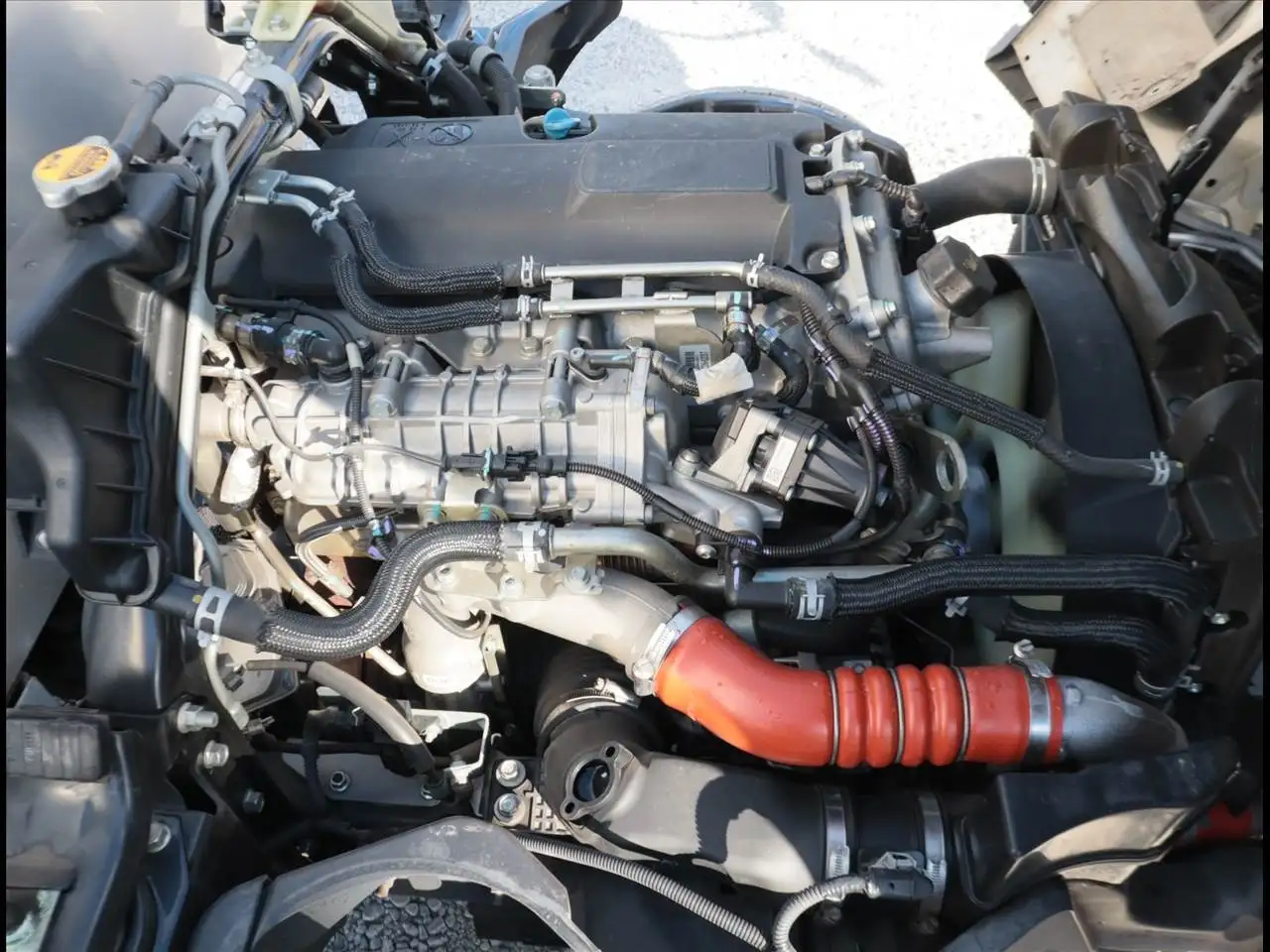 日産 アトラス 小型 アルミバン ボトルカー 2RG-FBA2Yの中古トラック画像19