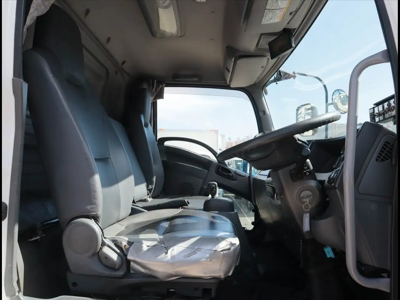 いすゞ フォワード 中型/増トン パッカー車 プレス式 SKG-FRR90S2の中古トラック画像15
