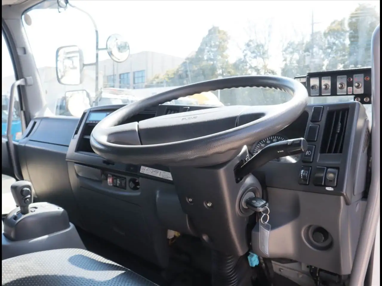 いすゞ フォワード 中型/増トン パッカー車 プレス式 SKG-FRR90S2の中古トラック画像16