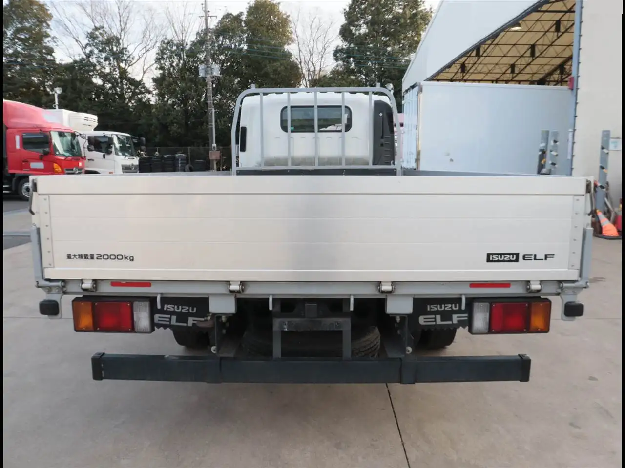いすゞ エルフ 小型 平ボディ アルミブロック 2RG-NNR88ARの中古トラック画像4