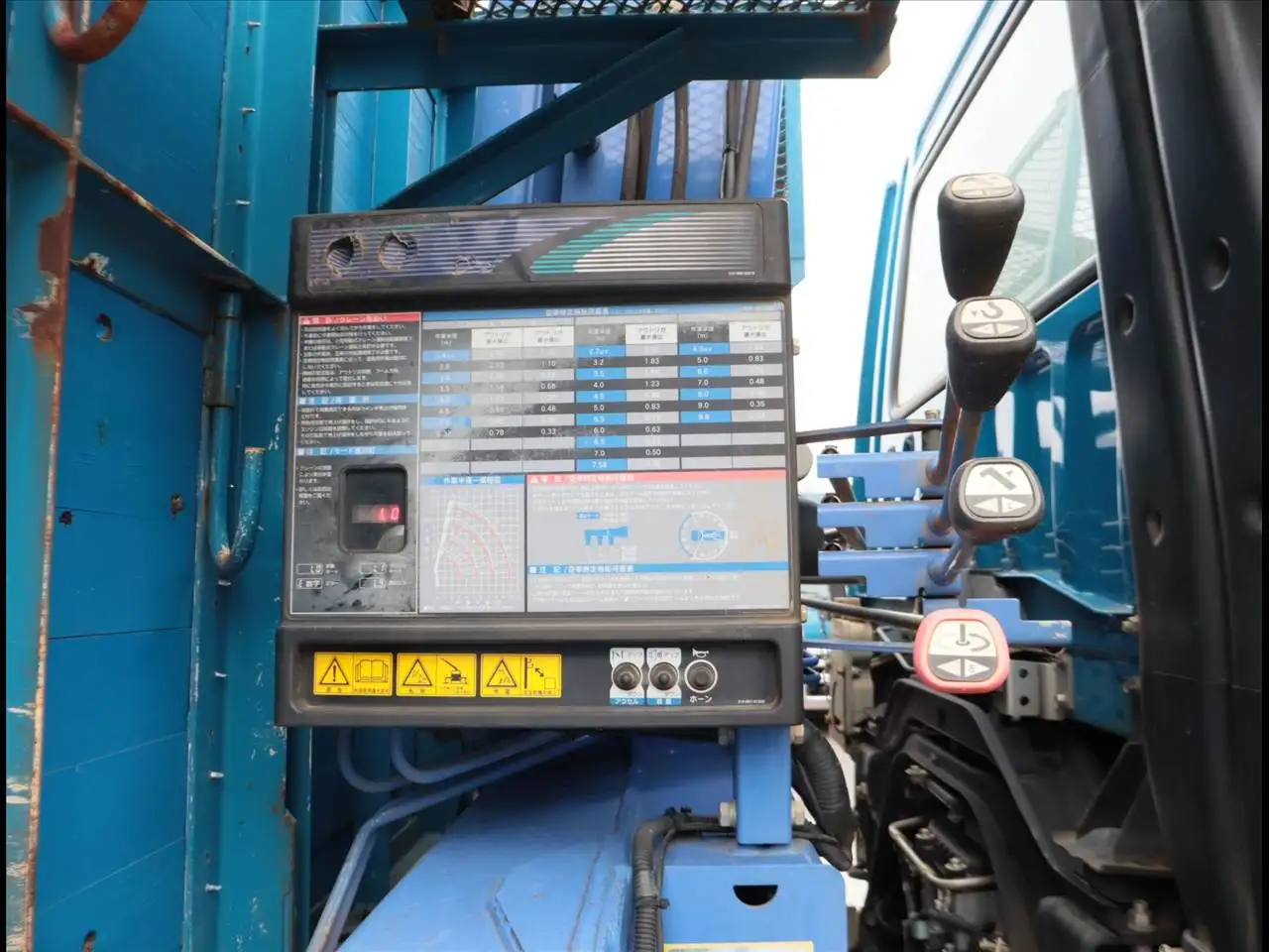 三菱 ファイター 中型/増トン クレーン付 4段 ラジコンの中古トラック画像9