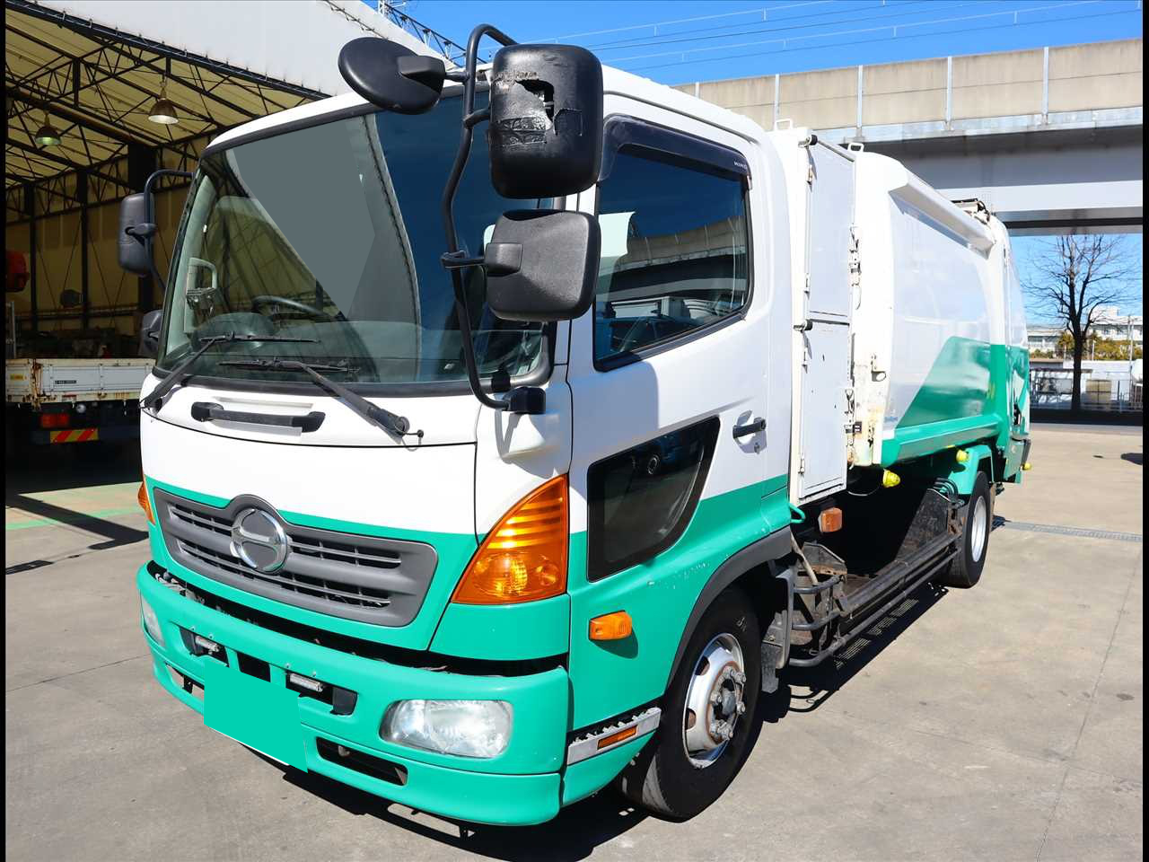 日野 レンジャー 中型/増トン パッカー車 TKG-GC7JGAA