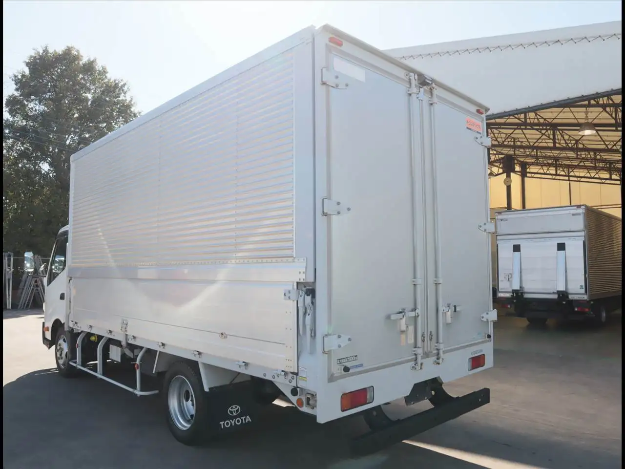トヨタ トヨエース 小型 ウイング TKG-XZU710 H26の中古トラック画像5