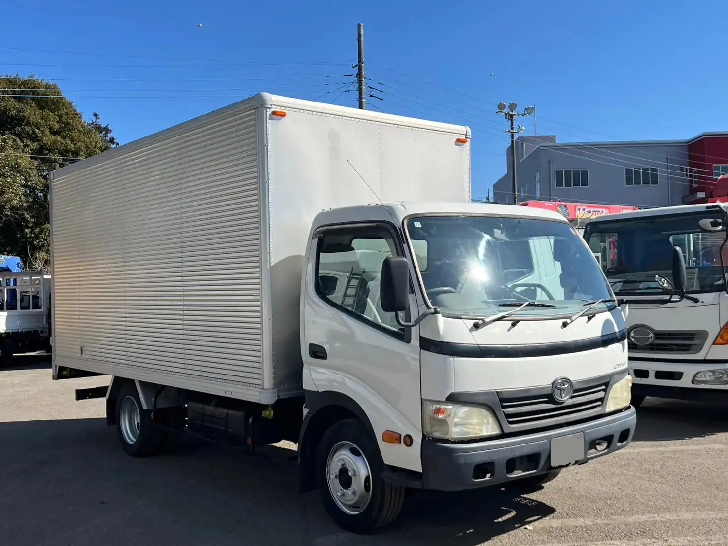 トヨタ ダイナ 小型 アルミバン サイドドア ジョルダーの中古トラック画像2