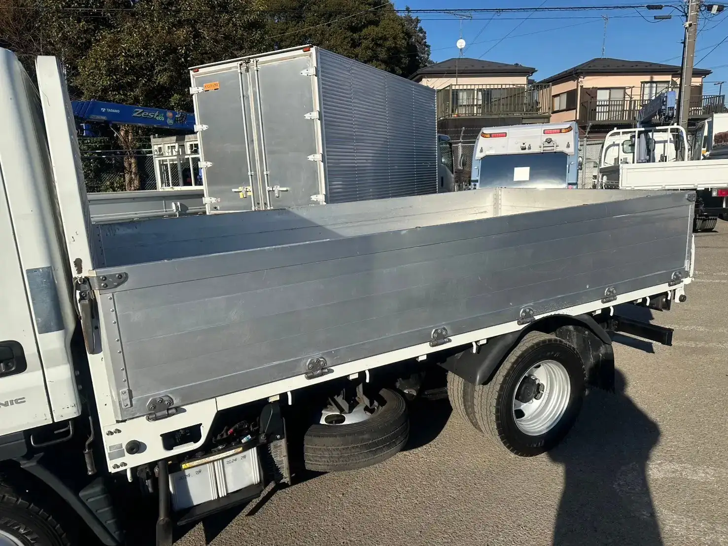 三菱 キャンター 小型 平ボディ アルミブロック SKG-FBA20の中古トラック画像5