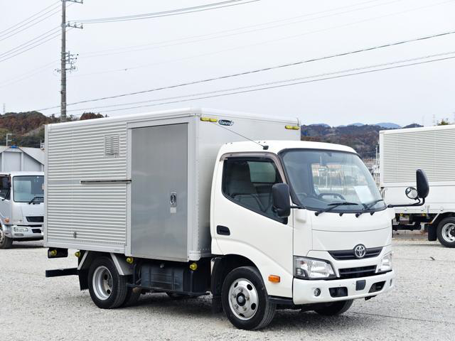 トヨタ ダイナ 小型 アルミバン 10尺 TKG-XZU605