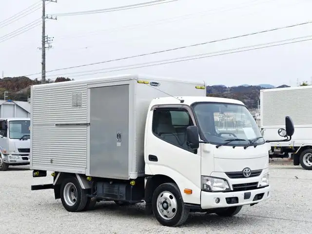 トヨタ ダイナ 小型 アルミバン サイドドア TKG-XZU605｜画像1