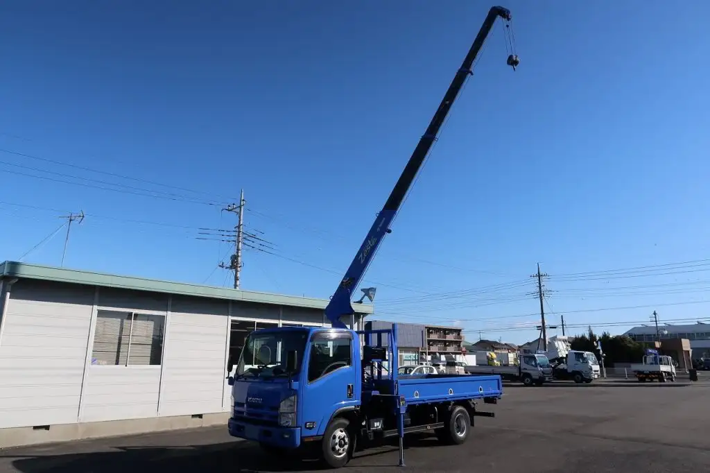 いすゞ エルフ 小型 クレーン付 床鉄板 4段の中古トラック画像8