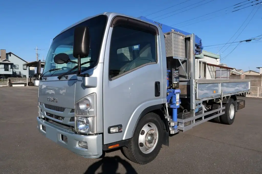 いすゞ エルフ 小型 クレーン付 床鉄板 4段｜画像1