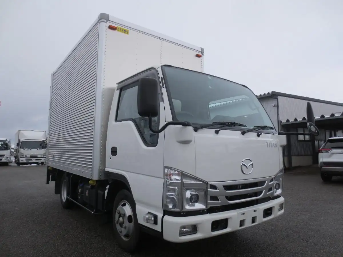 マツダ タイタン 小型 アルミバン パワーゲート 2RG-LHR88ANの中古トラック画像3