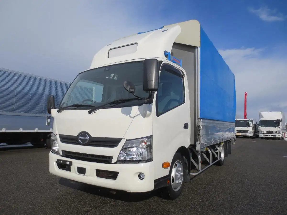 日野 デュトロ 小型 ウイング 幌ウイング TKG-XZU710Mの中古トラック画像1