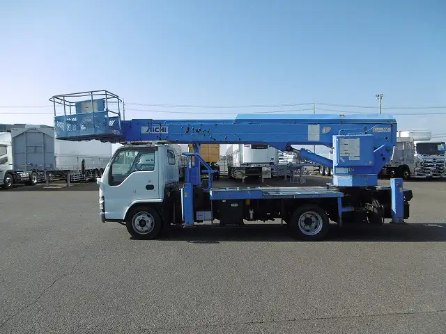 いすゞ エルフ 小型 高所・建柱車 高所作業車 PB-NKR81Nの中古トラック画像4