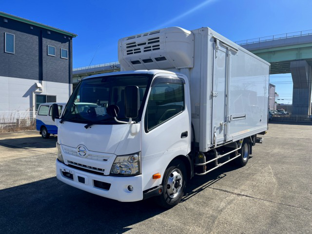 日野 デュトロ 小型 冷凍冷蔵 ワイドロング TPG-XZU712M
