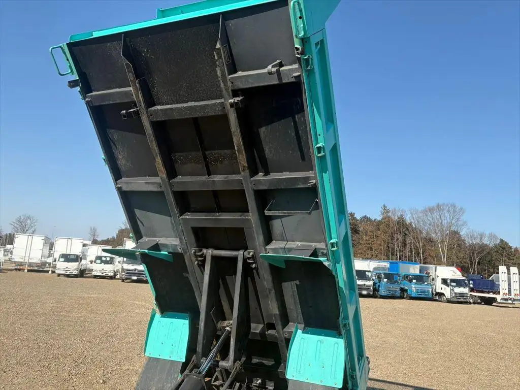 三菱 キャンター 小型 ダンプ カスタム TPG-FBA30の中古トラック画像16