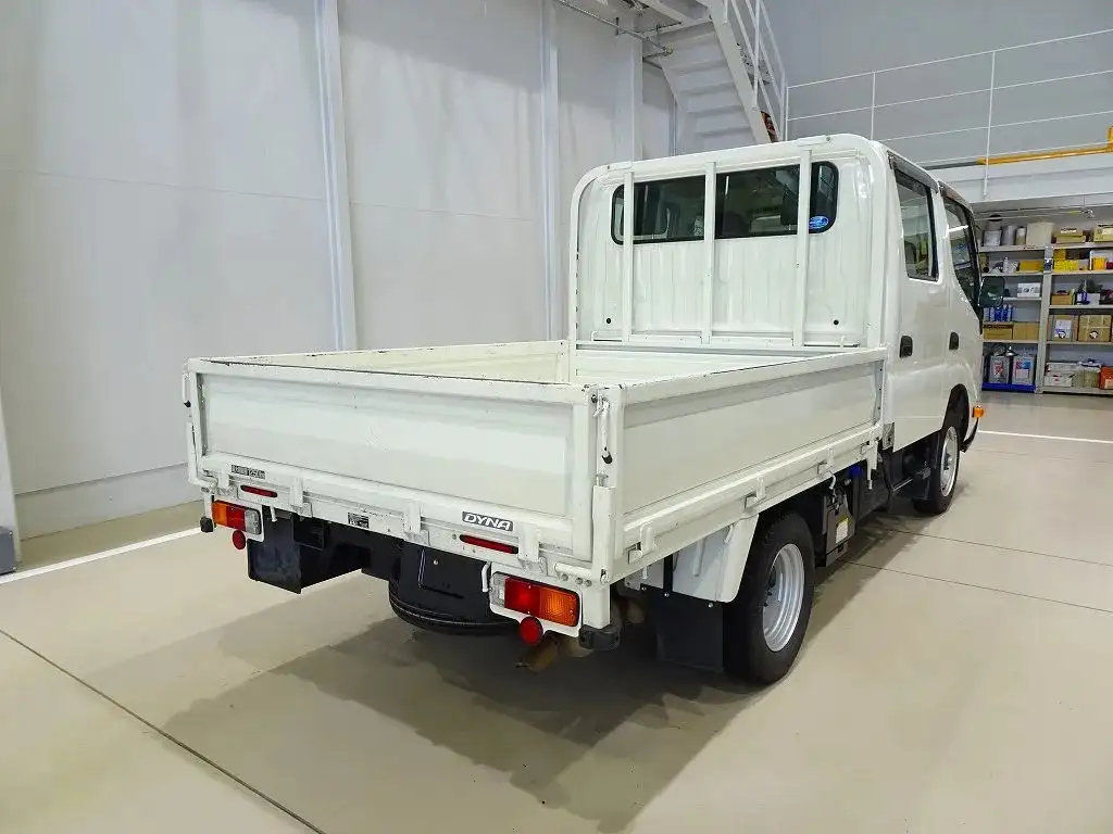 トヨタ ダイナ 小型 平ボディ Wキャブ 2PG-GDY281の中古トラック画像2