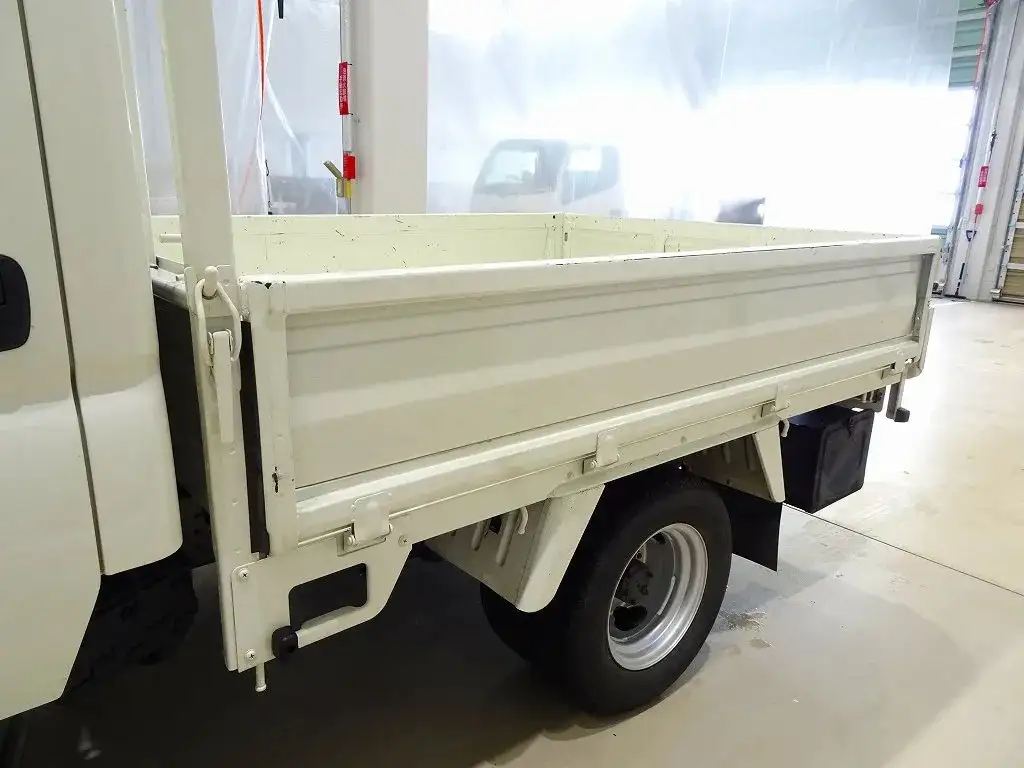 トヨタ ダイナ 小型 平ボディ Wキャブ 2PG-GDY281の中古トラック画像6