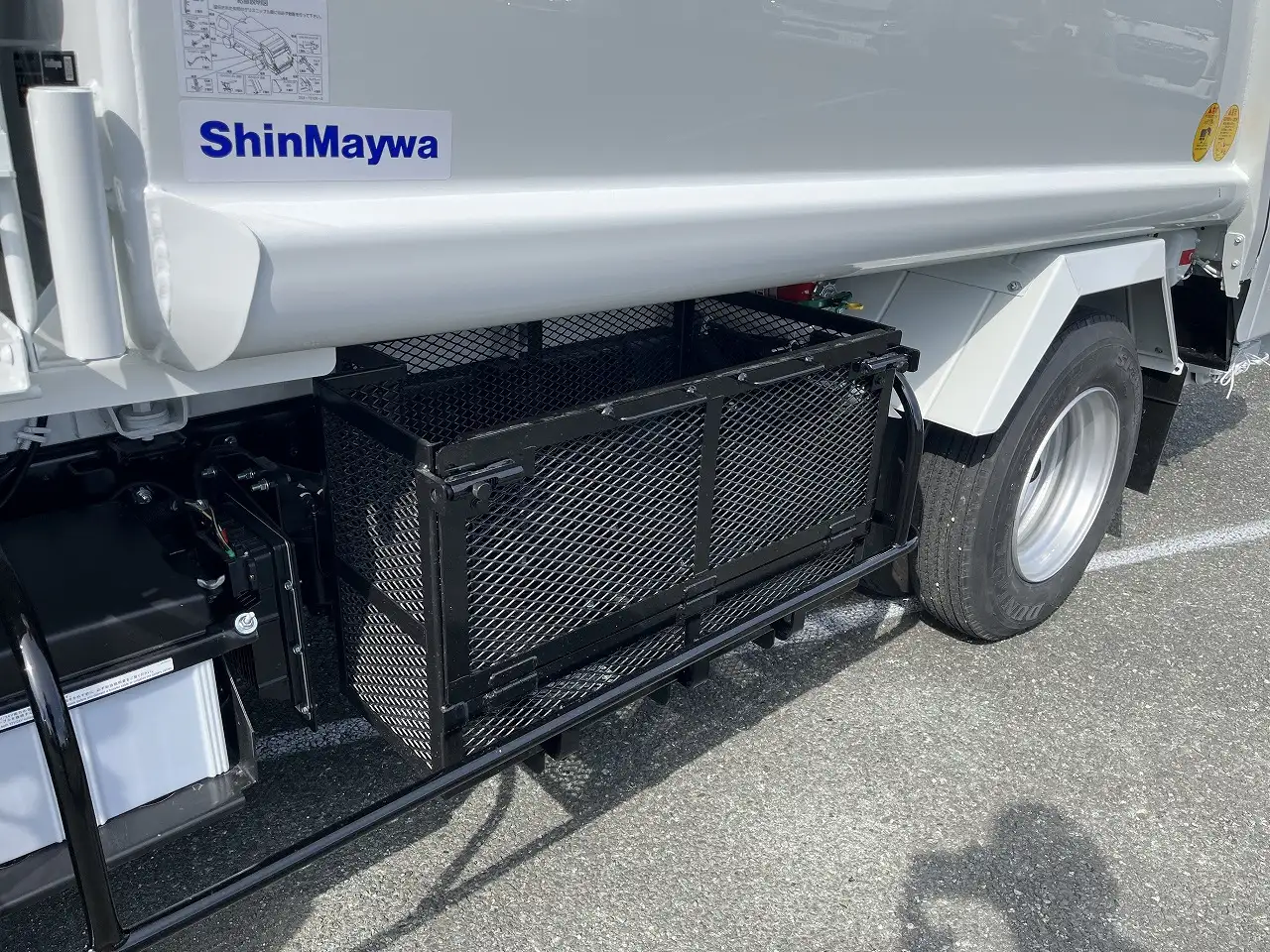 三菱 キャンター 小型 パッカー車 プレス式 2PG-FEB90の中古トラック画像18