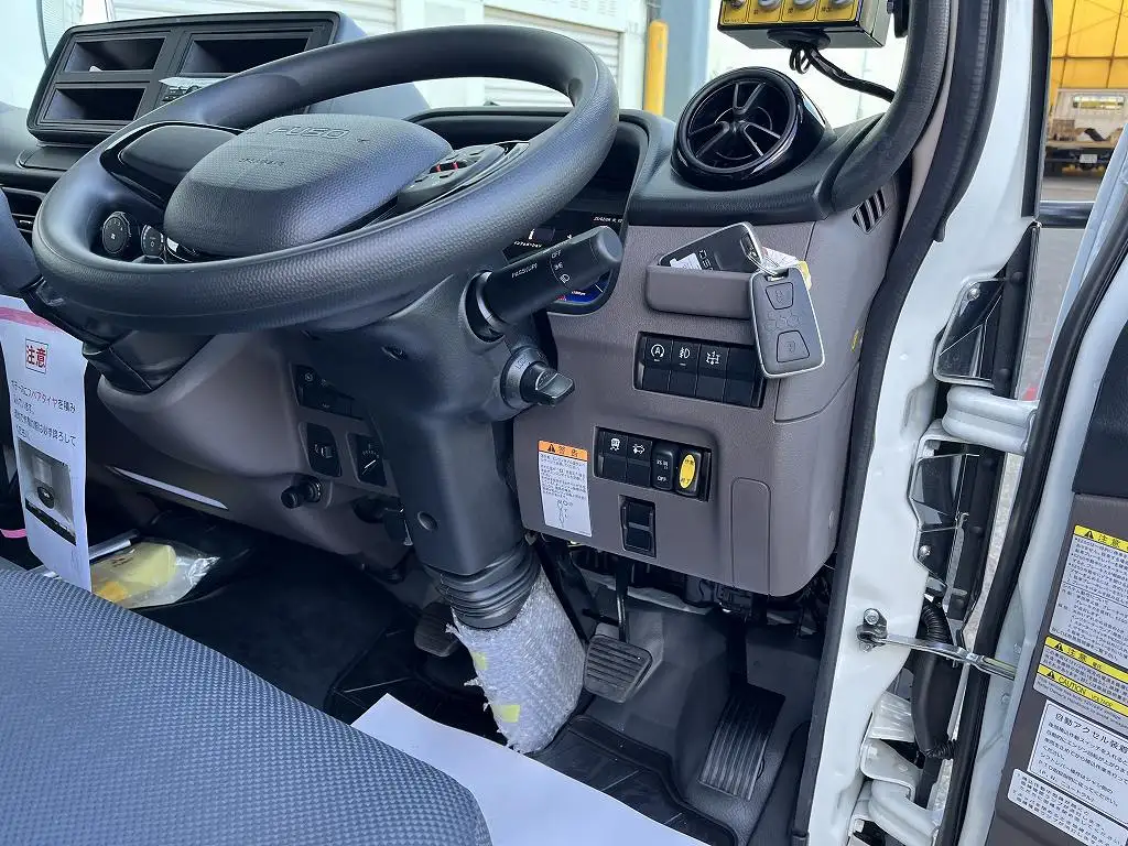 三菱 キャンター 小型 パッカー車 プレス式 2RG-FEAV0の中古トラック画像11