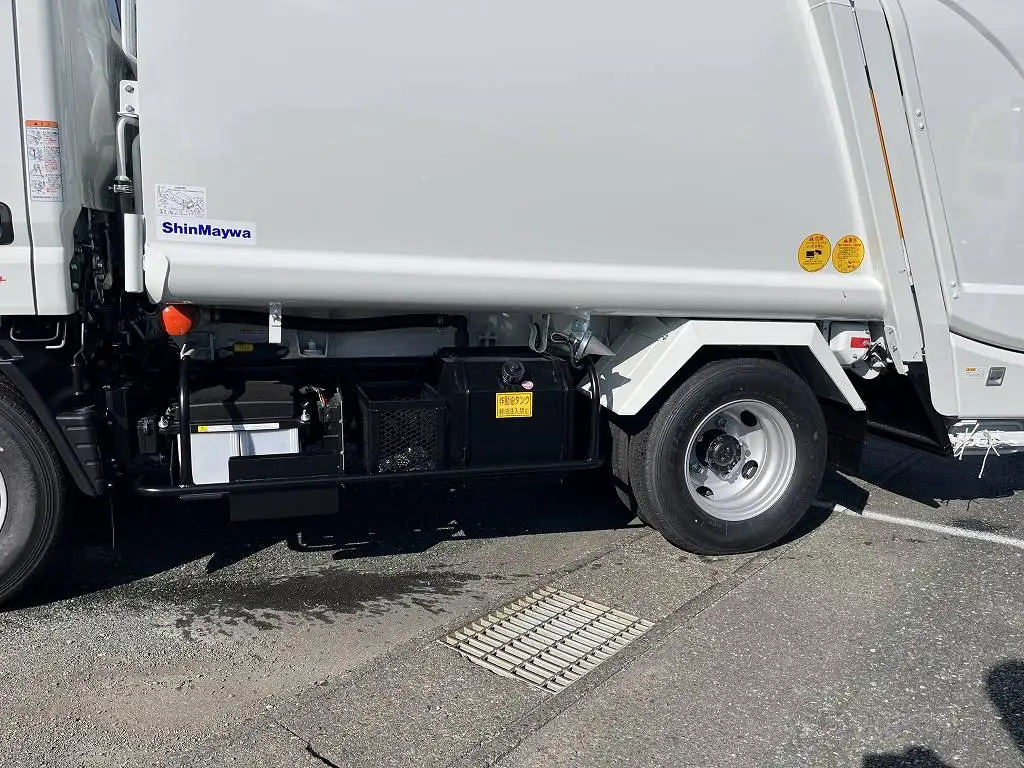 三菱 キャンター 小型 パッカー車 プレス式 2RG-FEAV0の中古トラック画像16