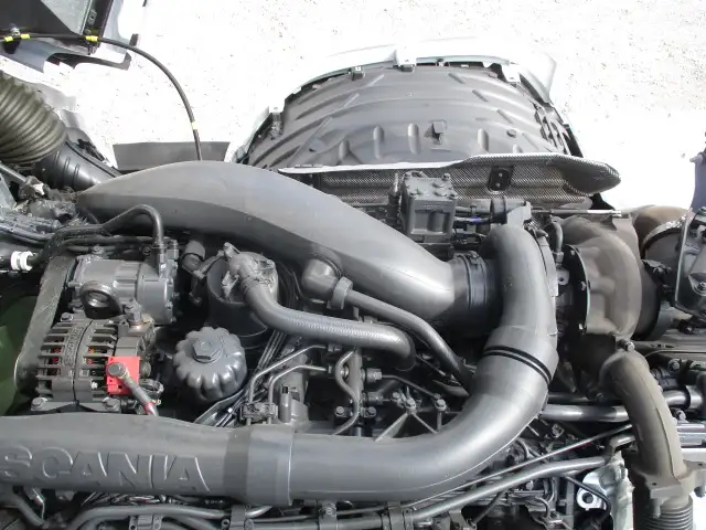 スカニア トラック 大型 トラクター ハイルーフ 1デフの中古トラック画像19