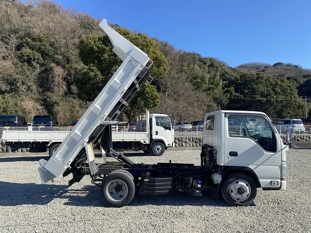 いすゞ エルフ 小型 ダンプ 2PG-NKS88AD R4の中古トラック画像4