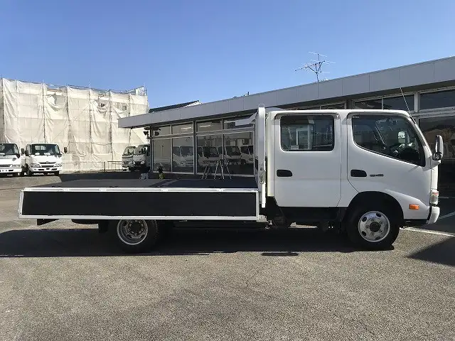 日野 デュトロ 小型 平ボディ Wキャブ 床鉄板の中古トラック画像6