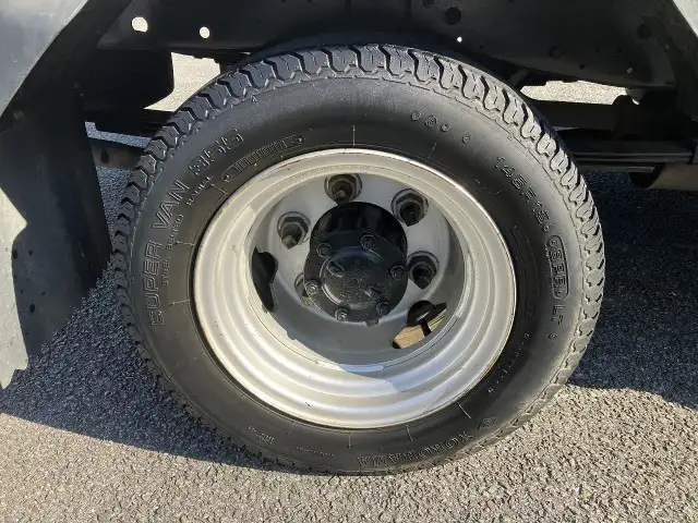 いすゞ エルフ 小型 平ボディ KR-NHR69E H16の中古トラック画像20