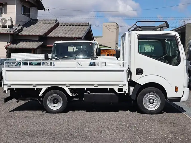 日産 アトラス 小型 平ボディ 床鉄板 CBF-SQ1F24の中古トラック画像4