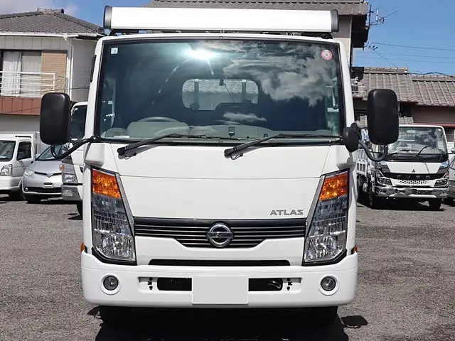 日産 アトラス 小型 平ボディ 床鉄板 CBF-SQ1F24の中古トラック画像2