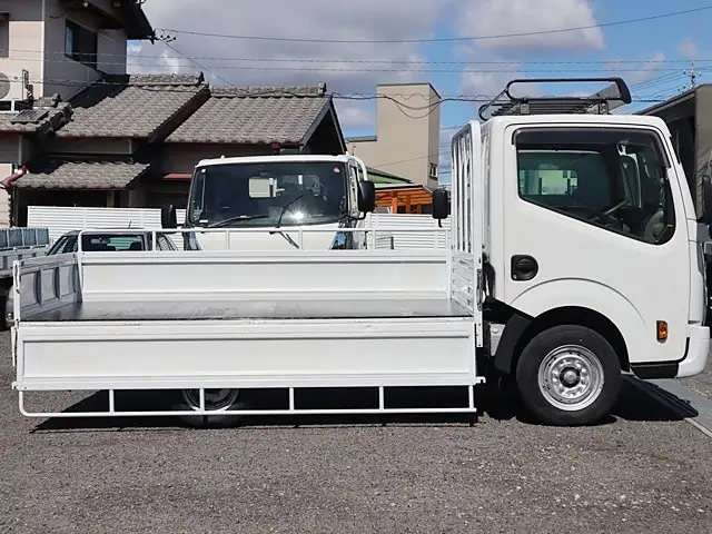 日産 アトラス 小型 平ボディ 床鉄板 CBF-SQ1F24の中古トラック画像7