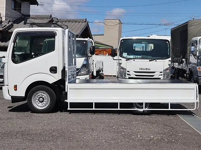 日産 アトラス 小型 平ボディ 床鉄板 CBF-SQ1F24の中古トラック画像8