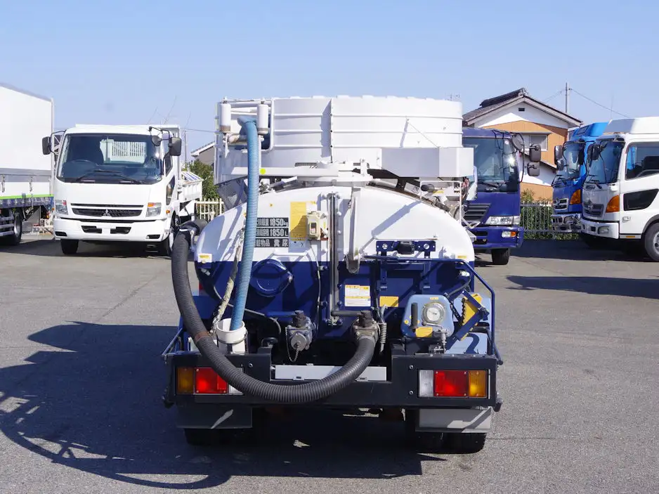 いすゞ エルフ 小型 タンク車 バキューム TPG-NMR85ANの中古トラック画像4
