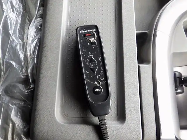 日産UD クオン 大型 トラクター 1デフ エアサスの中古トラック画像14