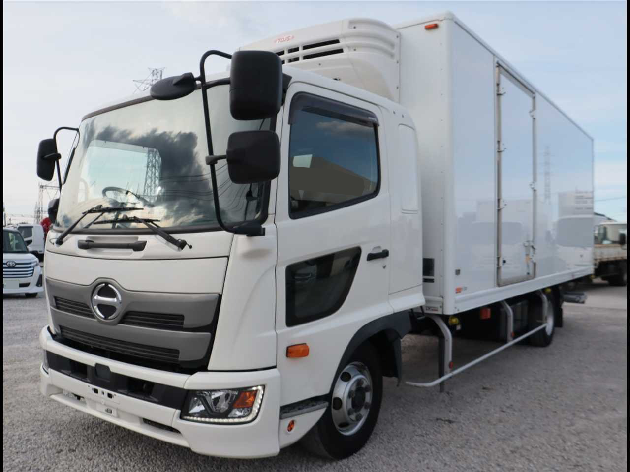 日野 レンジャー 中型/増トン 冷凍冷蔵 ワイド