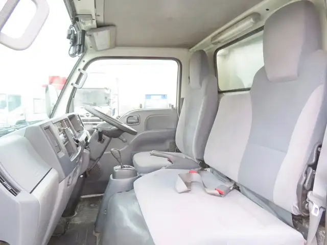 いすゞ エルフ 小型 冷凍冷蔵 TPG-NHR85AN H29の中古トラック画像15