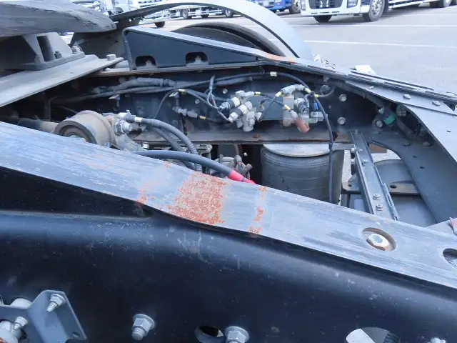 いすゞ ギガ 大型 トラクター ハイルーフ 1デフの中古トラック画像8