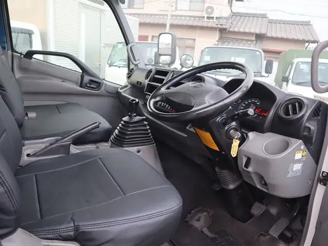 トヨタ トヨエース 小型 平ボディ 床鉄板 TKG-XZU722の中古トラック画像11