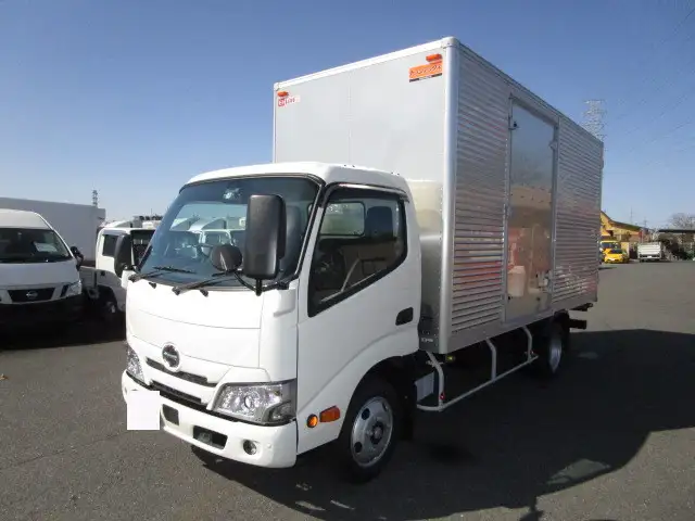 日野 デュトロ 小型 アルミバン サイドドア 2RG-XZU655Mの中古トラック画像1