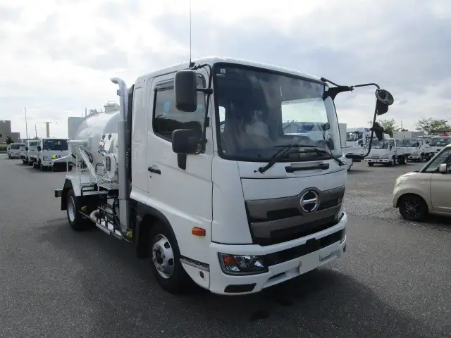 日野 レンジャー 中型/増トン タンク車 バキューム 2KG-FD2ABAの中古トラック画像2