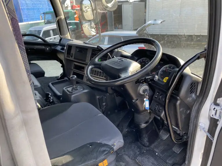 日野 プロフィア 大型 トラクター ハイルーフ 1デフの中古トラック画像11