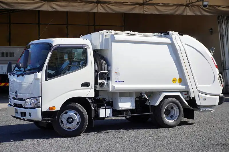 日野 デュトロ 小型 パッカー車 プレス式 2RG-XZU605X の中古トラック【車両No.183635】