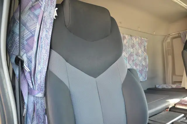 日野 プロフィア 大型 トラクター 2デフ エアサスの中古トラック画像8