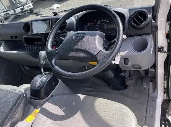 トヨタ ダイナ 小型 平ボディ QDF-KDY221 R3の中古トラック画像9