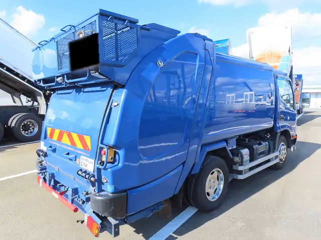 日野 デュトロ 小型 パッカー車 巻き込み式 回転ダンプ式の中古トラック画像3