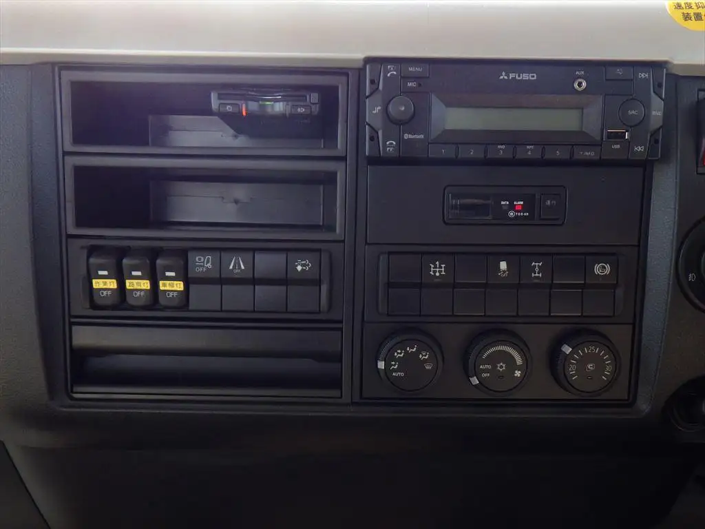 三菱 ファイター 中型/増トン クレーン付 4段 ラジコンの中古トラック画像15